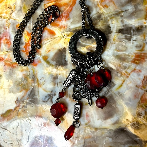 Red/ Orange Crystals Silver Link Necklace - Picture 2 of 2